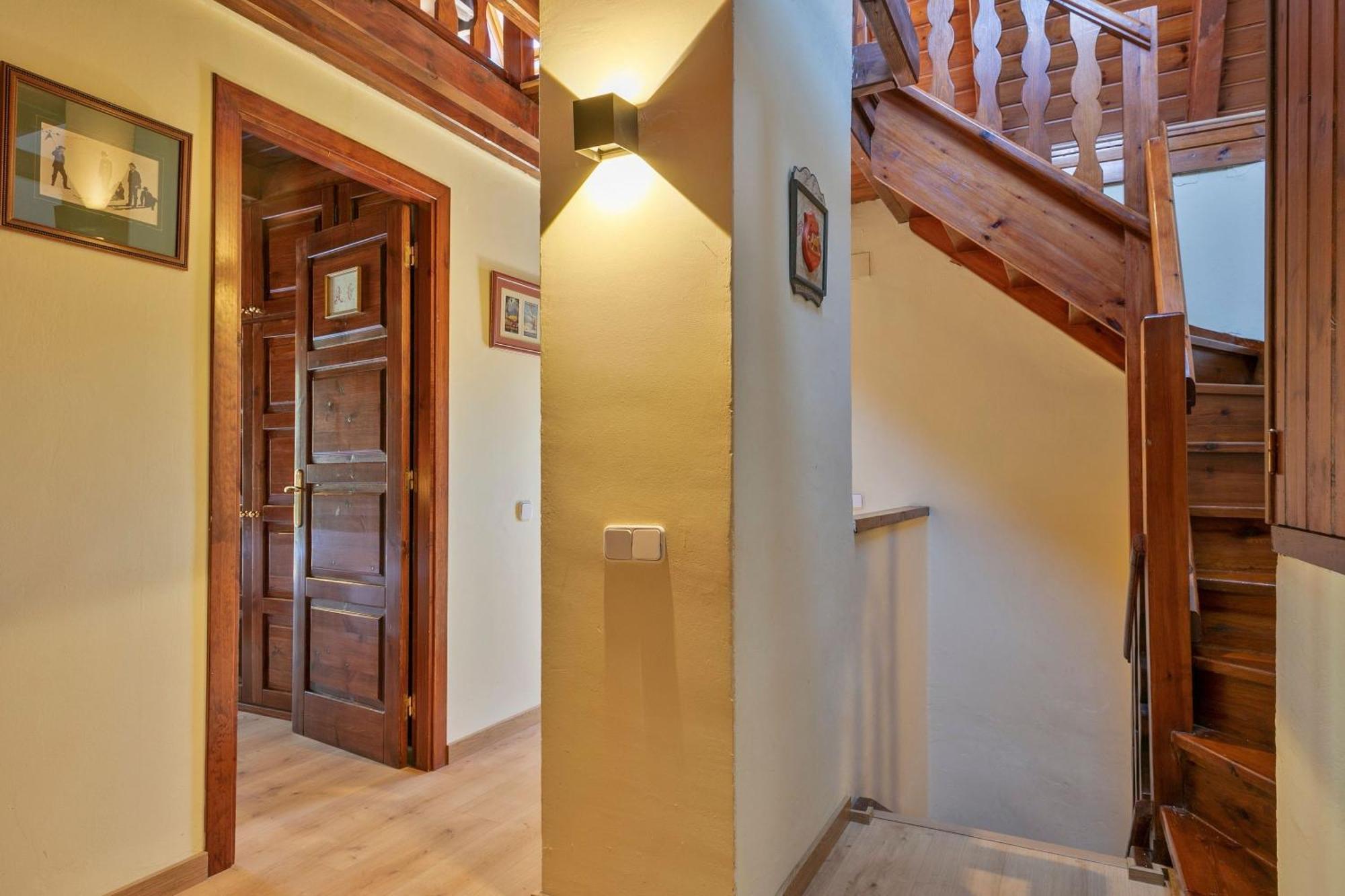 Luderna - Triplex Nin C2 Arenho Apartment Naut Aran Екстериор снимка